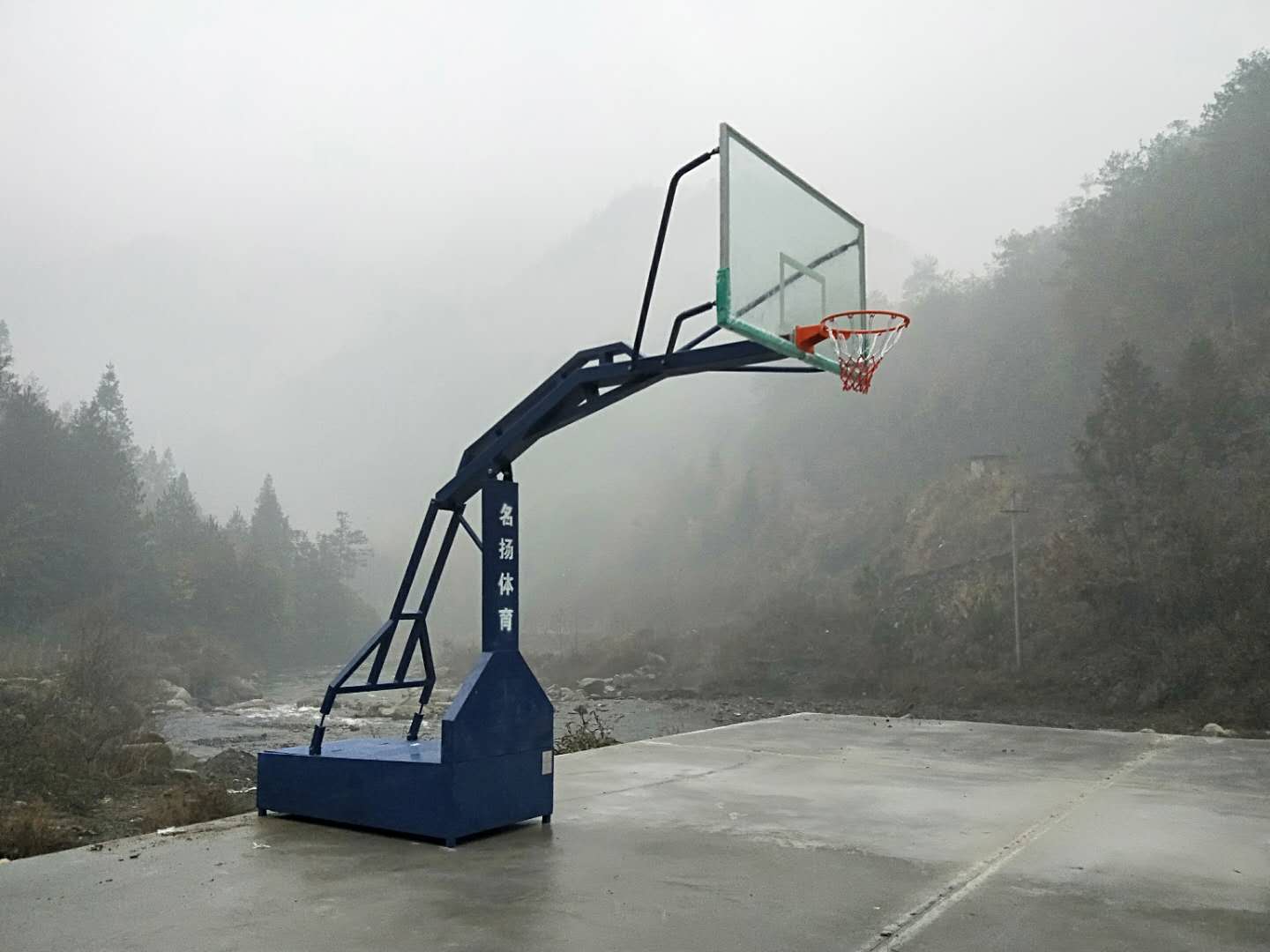 籃球架報(bào)價(jià)-籃球架廠家-籃球架圖片-籃球架高度-成冠體育 籃球架報(bào)價(jià)-籃球架廠家-籃球架圖片-籃球架高度-成冠體育